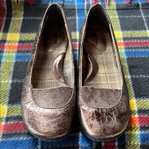Born Brown Flats with Rounded Toe and Cushioned Comfort